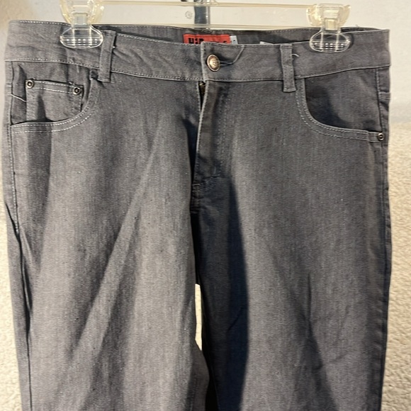 HIP jeans Women’s Grey Very Cute Back Pocket Design - Picture 6 of 8